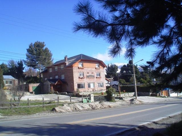 Hosteria Nuevo Pinar Сан-Карлос-де-Барилоче Экстерьер фото